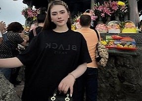 พี่สาวสำนักงานเซ็กซี่ทางเพศ