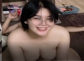 ภรรยาของหีบุปผามีเพศสัมพันธ์อย่างมาก